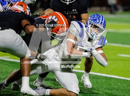 Thumbnail 3 in La Habra vs San Jacinto (CIF SS D4 Final) photogallery.