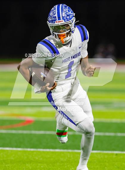 Thumbnail 3 in La Habra vs San Jacinto (CIF SS D4 Final) photogallery.