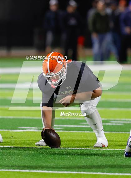 Thumbnail 2 in La Habra vs San Jacinto (CIF SS D4 Final) photogallery.