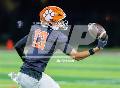 Thumbnail 2 in La Habra vs San Jacinto (CIF SS D4 Final) photogallery.