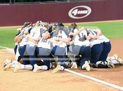 Thumbnail 1 in Pinnacle vs. O'Connor (AIA 6A Final)  photogallery.
