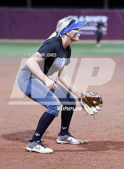 Thumbnail 2 in Pinnacle vs. O'Connor (AIA 6A Final)  photogallery.