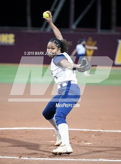 Thumbnail 3 in Pinnacle vs. O'Connor (AIA 6A Final)  photogallery.