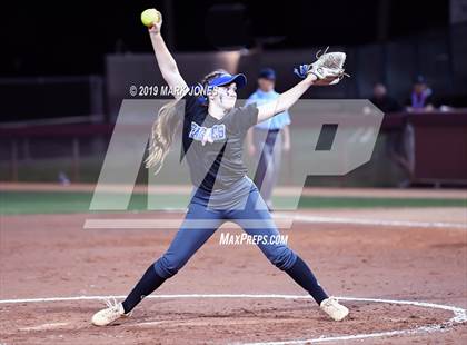 Thumbnail 2 in Pinnacle vs. O'Connor (AIA 6A Final)  photogallery.