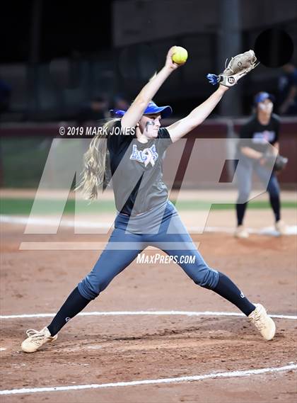 Thumbnail 2 in Pinnacle vs. O'Connor (AIA 6A Final)  photogallery.
