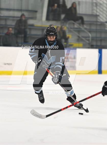 Thumbnail 3 in Mahwah @ West Milford/Pequannock photogallery.