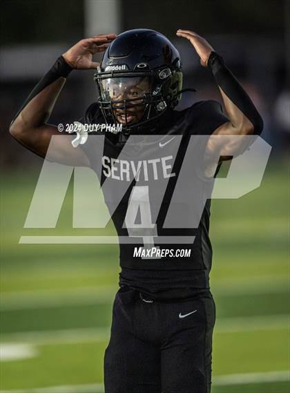Thumbnail 1 in Chaminade @ Servite photogallery.