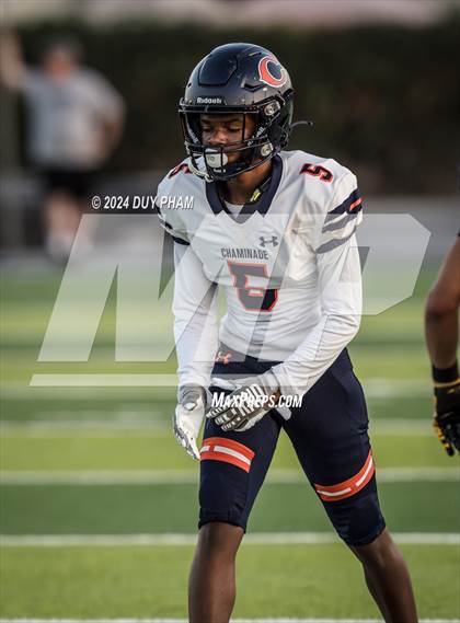 Thumbnail 2 in Chaminade @ Servite photogallery.