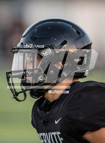 Thumbnail 3 in Chaminade @ Servite photogallery.