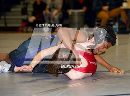 Thumbnail 2 in Whitwell vs Chattanooga Central photogallery.