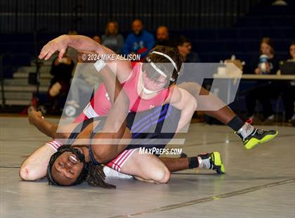 Thumbnail 2 in Whitwell vs Chattanooga Central photogallery.