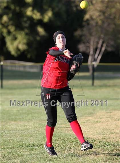 Thumbnail 2 in La Canada vs. Hart (T.O. Tournament) photogallery.
