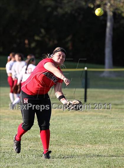 Thumbnail 1 in La Canada vs. Hart (T.O. Tournament) photogallery.