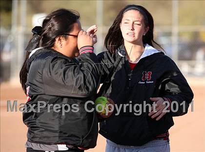 Thumbnail 3 in La Canada vs. Hart (T.O. Tournament) photogallery.