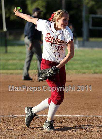 Thumbnail 1 in La Canada vs. Hart (T.O. Tournament) photogallery.