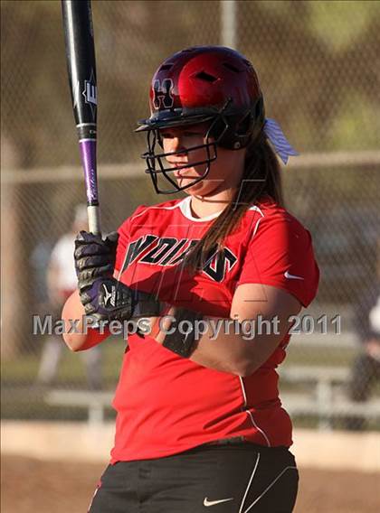 Thumbnail 2 in La Canada vs. Hart (T.O. Tournament) photogallery.