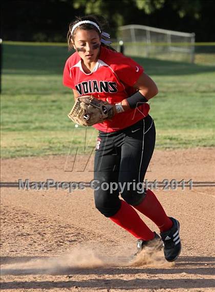 Thumbnail 3 in La Canada vs. Hart (T.O. Tournament) photogallery.