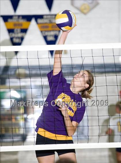 Thumbnail 3 in Orestimba @ Central Catholic photogallery.