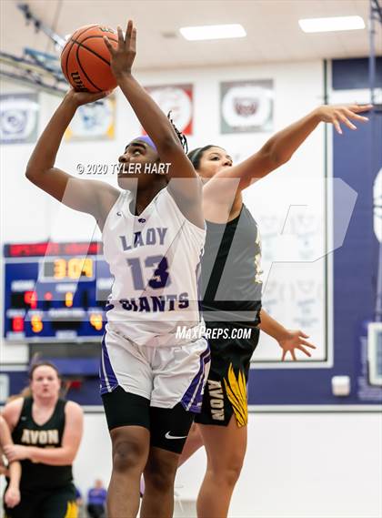 Thumbnail 3 in Avon vs. Ben Davis (Ben Davis Holiday Classic) photogallery.