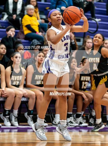 Thumbnail 2 in Avon vs. Ben Davis (Ben Davis Holiday Classic) photogallery.