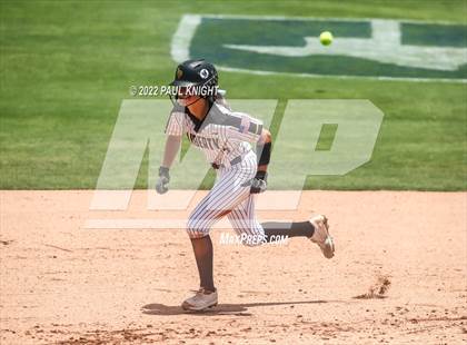 Thumbnail 1 in Sweeny vs. Liberty (UIL 4A State Championship) photogallery.