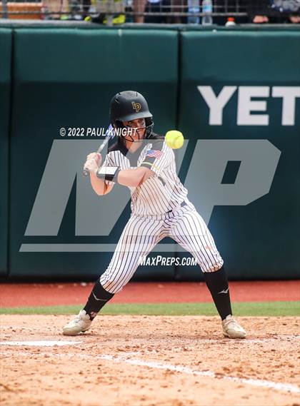 Thumbnail 1 in Sweeny vs. Liberty (UIL 4A State Championship) photogallery.