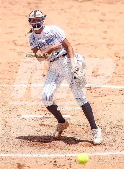 Thumbnail 3 in Sweeny vs. Liberty (UIL 4A State Championship) photogallery.