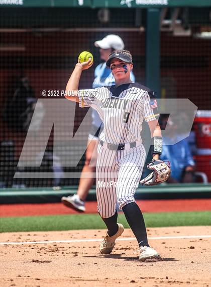 Thumbnail 2 in Sweeny vs. Liberty (UIL 4A State Championship) photogallery.