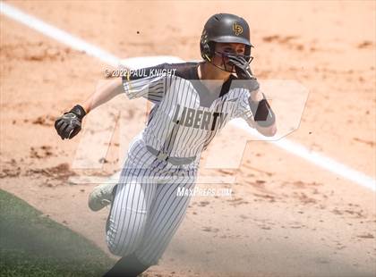Thumbnail 2 in Sweeny vs. Liberty (UIL 4A State Championship) photogallery.