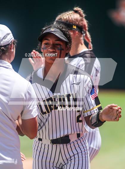 Thumbnail 3 in Sweeny vs. Liberty (UIL 4A State Championship) photogallery.