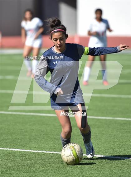 Thumbnail 1 in Burbank Vs Chapin (SAISD Tournament) photogallery.