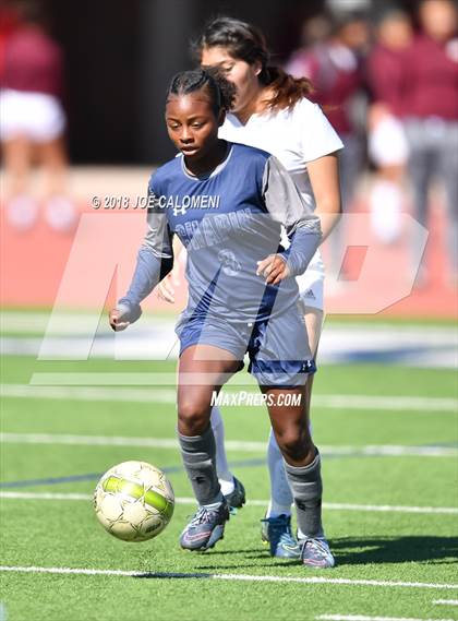 Thumbnail 1 in Burbank Vs Chapin (SAISD Tournament) photogallery.