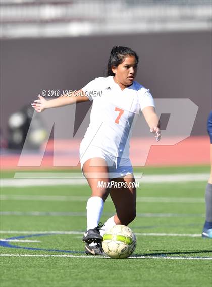 Thumbnail 2 in Burbank Vs Chapin (SAISD Tournament) photogallery.