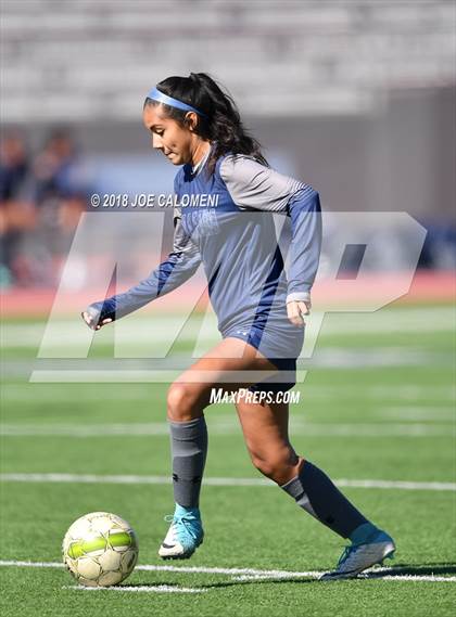 Thumbnail 2 in Burbank Vs Chapin (SAISD Tournament) photogallery.