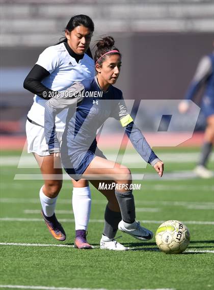 Thumbnail 1 in Burbank Vs Chapin (SAISD Tournament) photogallery.