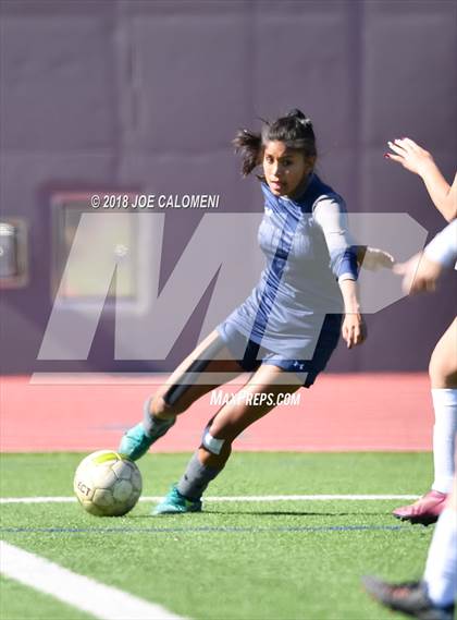 Thumbnail 3 in Burbank Vs Chapin (SAISD Tournament) photogallery.