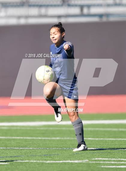 Thumbnail 1 in Burbank Vs Chapin (SAISD Tournament) photogallery.