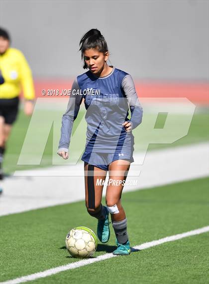 Thumbnail 2 in Burbank Vs Chapin (SAISD Tournament) photogallery.
