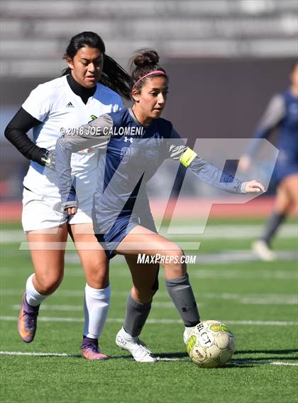 Thumbnail 2 in Burbank Vs Chapin (SAISD Tournament) photogallery.