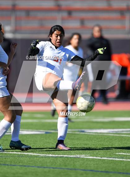 Thumbnail 1 in Burbank Vs Chapin (SAISD Tournament) photogallery.