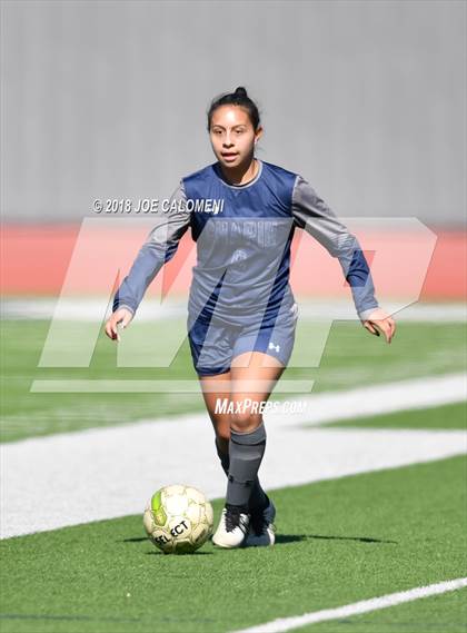 Thumbnail 2 in Burbank Vs Chapin (SAISD Tournament) photogallery.