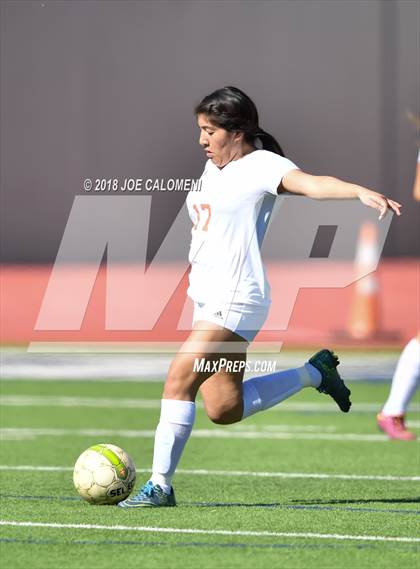 Thumbnail 1 in Burbank Vs Chapin (SAISD Tournament) photogallery.