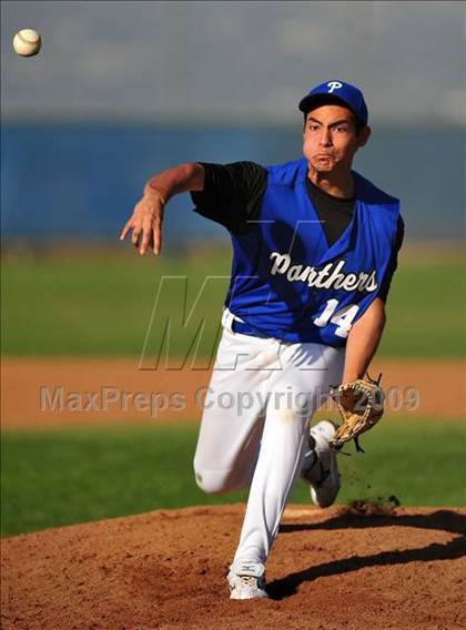 Thumbnail 3 in Charter Oak @ Diamond Ranch photogallery.