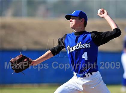 Thumbnail 2 in Charter Oak @ Diamond Ranch photogallery.