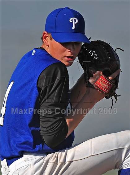Thumbnail 3 in Charter Oak @ Diamond Ranch photogallery.
