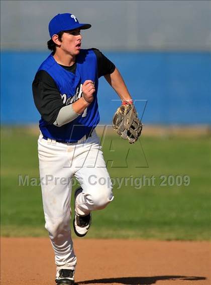 Thumbnail 2 in Charter Oak @ Diamond Ranch photogallery.
