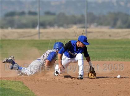 Thumbnail 3 in Charter Oak @ Diamond Ranch photogallery.