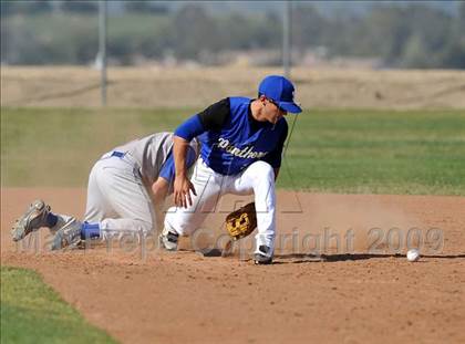 Thumbnail 2 in Charter Oak @ Diamond Ranch photogallery.