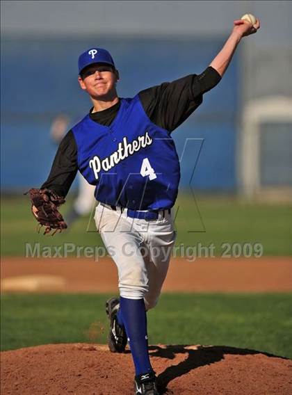 Thumbnail 2 in Charter Oak @ Diamond Ranch photogallery.