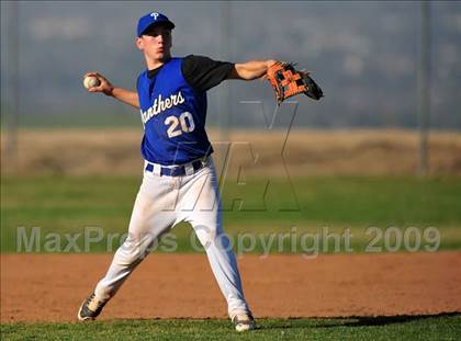 Thumbnail 1 in Charter Oak @ Diamond Ranch photogallery.